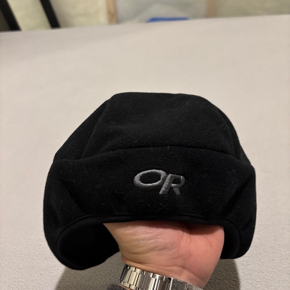 Outdoor Research Windstopper Alpine Hat Fleece Beanie Men Outdoor Hiking - Picture 5 of 7